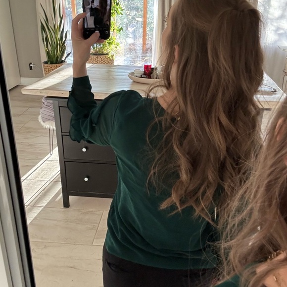 Calvin Klein ruffle sleeve top - Picture 5 of 6